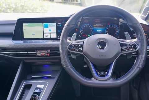 Volkswagen Golf R TSI 4MOTION DSG 11