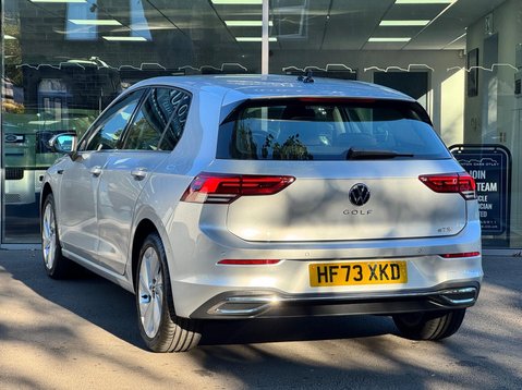 Volkswagen Golf STYLE ETSI DSG 5