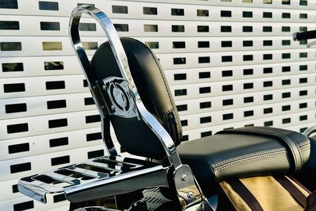 Royal Enfield Super Meteor 0.6 Super Meteor 650 9