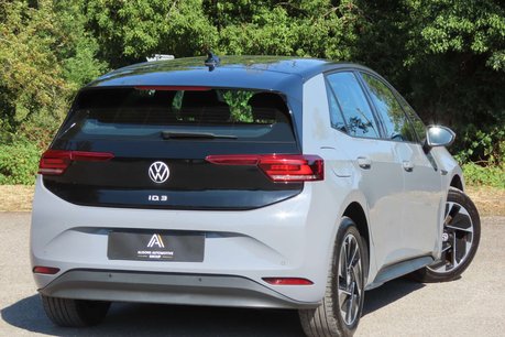 Volkswagen ID.3 Pro Performance 58kWh Life Hatchback 5dr Electric Auto (204 ps) 4