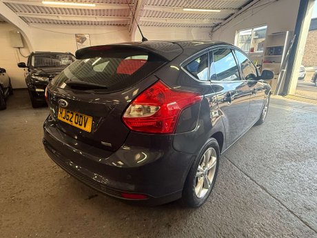 Ford Focus 1.0T EcoBoost Zetec Hatchback 5dr Petrol Manual Euro 5 (s/s) (100 ps) 7