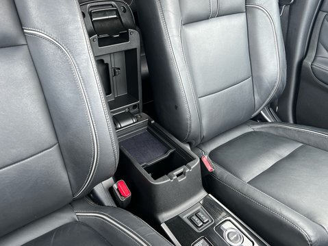 Mitsubishi Outlander DI-D 4 28