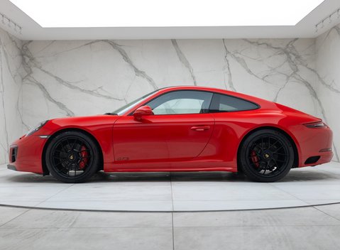 Porsche 911 Carrera 4 GTS (991.2) 5