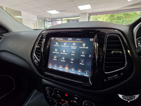 Jeep Compass 2.0 MultiJetII Night Eagle 4WD Euro 6 (s/s) 5dr 38
