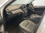 Mercedes-Benz GLE 2.1 GLE 250 D 4Matic AMG Line Premium Auto 4WD 5dr 3