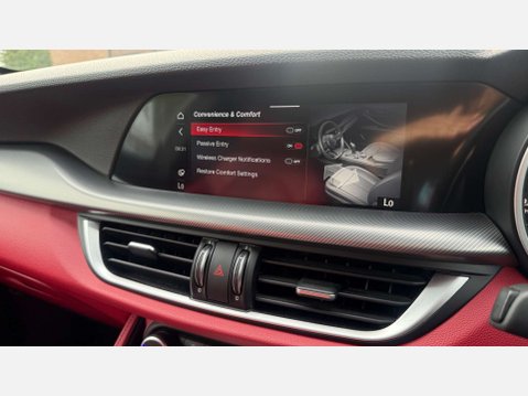 Alfa Romeo Stelvio 2.1 Stelvio Veloce TD AWD Auto 4WD 5dr 20