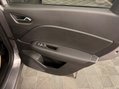 Renault Captur 1.6 E-TECH techno Auto Euro 6 (s/s) 5dr 31