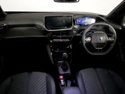 Peugeot 2008 1.2 PureTech Allure SUV 5dr Petrol Manual Euro 6 (s/s) (100 ps) Cruise Con 18