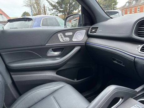 Mercedes-Benz GLE 2.9 GLE400d AMG Line (Premium Plus) SUV 5dr Diesel G-Tronic 4MATIC Euro 6 33