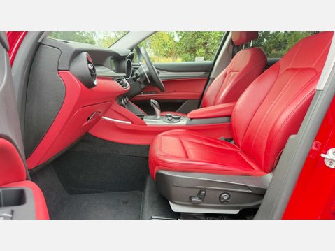 Alfa Romeo Stelvio 2.1 Stelvio Speciale TD AWD Auto 4WD 5dr 8