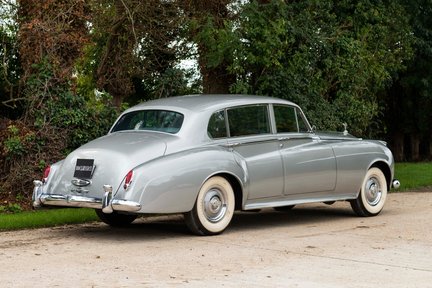 Rolls-Royce Silver Cloud II LWB 3
