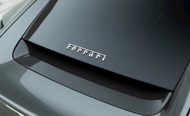 Ferrari 812 Superfast 26