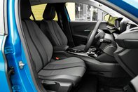 Peugeot 208 ALLURE PREMIUM 34