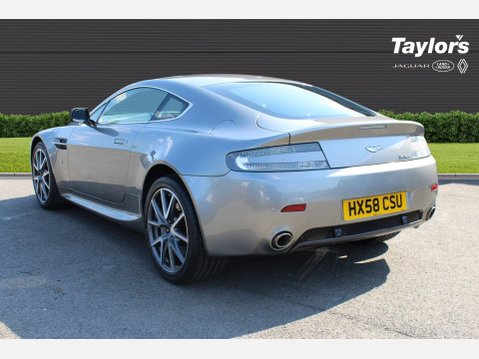 Aston Martin Vantage V8 6