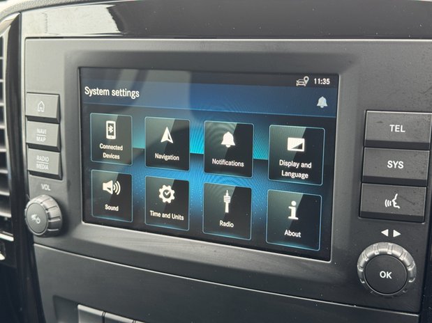 Mercedes-Benz Vito Crew Cab AUTO LWB L2H1 Sport 119 Camera Nav Sensors EURO 6 34