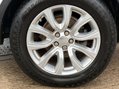 Land Rover Range Rover Evoque 2.2 Range Rover Evoque Pure SD4 4WD 5dr 2