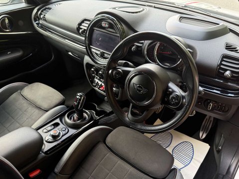 Mini Clubman 2.0 Clubman John Cooper Works A4 Auto 4WD 6dr 9