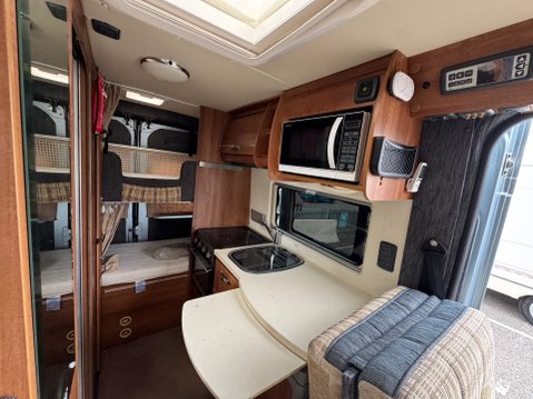 Autosleeper Sussex BB 11