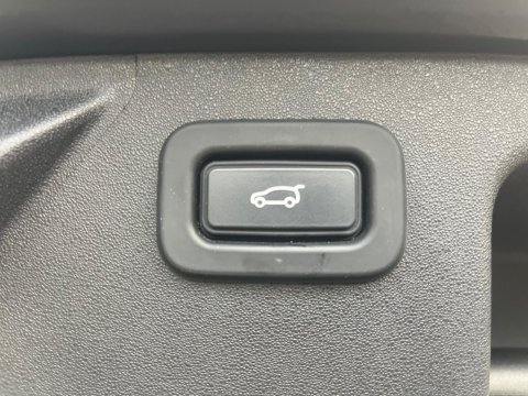 Land Rover Discovery Sport 2.0 D200 MHEV R-Dynamic S Plus Auto 4WD Euro 6 (s/s) 5dr 24