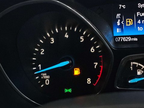 Ford Focus 1.0 Titanium 5dr 52