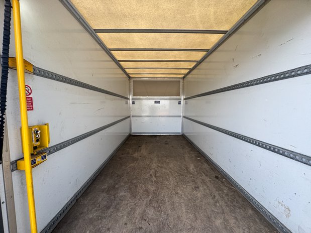 Ford Transit Luton XLWB L4H1 Leader 350 Ecoblue Tail Lift SELECT 11