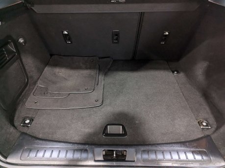 Land Rover Range Rover Evoque 2.0 Range Rover Evoque SE Tech TD4 Auto 4WD 5dr 44