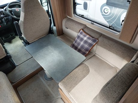 Swift Escape 694 2022 14