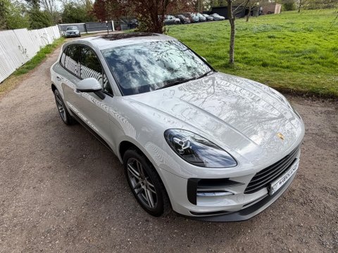 Porsche Macan PDK 24