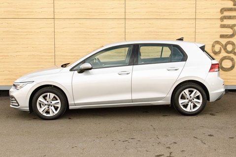 Volkswagen Golf LIFE TSI 13