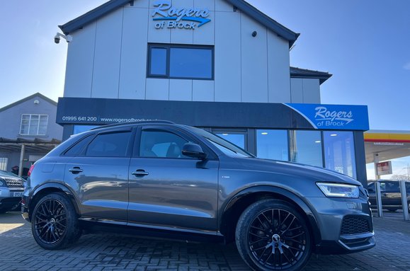 Audi Q3 2.0 TDI QUATTRO BLACK EDITION AUTO 2