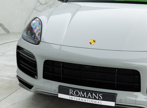 Porsche Cayenne GTS Coupe 24