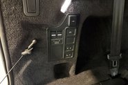 Land Rover Discovery 3.0 D300 MHEV R-Dynamic SE Auto 4WD Euro 6 (s/s) 5dr 33