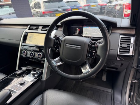 Land Rover Discovery 3.0 SD V6 HSE SUV 5dr Diesel Auto 4WD Euro 6 (s/s) (306 ps) 29