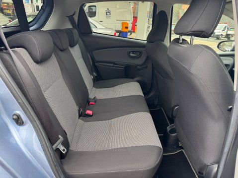 Toyota Yaris 1.5 HYBRID VVT-I ICON AUTOMATIC 15