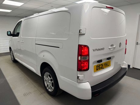 Vauxhall Vivaro 1.5 Vivaro 2900 Sportive S/S 25
