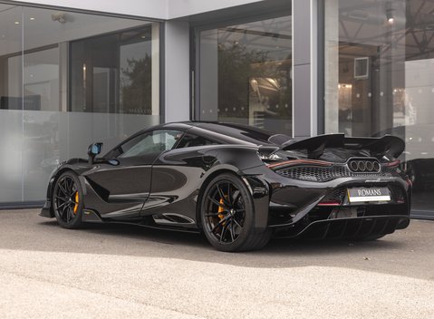 McLaren 765LT 4