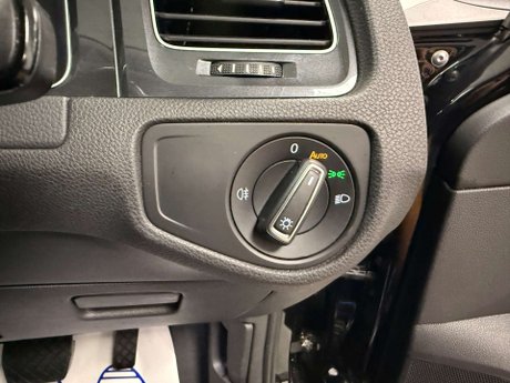 Volkswagen Golf e-Golf 5dr 38