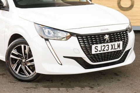 Peugeot 208 PURETECH ACTIVE PREMIUM PLUS S/S 10