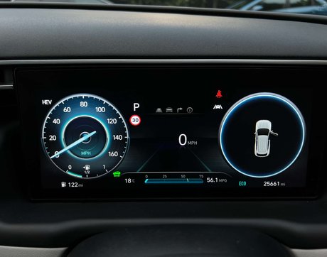 Hyundai TUCSON T-GDI ULTIMATE Petrol Hybrid 26