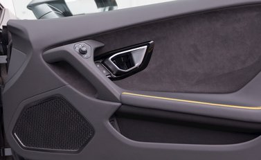 Lamborghini Huracan LP610-2 EVO RWD 19