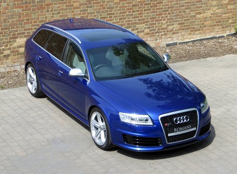 Audi RS6 Avant Plus 19