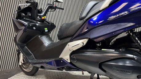 Honda FJS 2014 ONLY 9K 1 OWNER LONG MOT MAXI SCOOTER 600CC TWIN A2 32