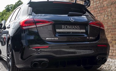 Mercedes-Benz A Class S 4Matic+ Plus 26