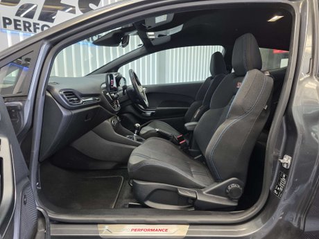 Ford Fiesta 1.5T EcoBoost ST-2 Hatchback 3dr Petrol Manual Euro 6 (200 ps) 43