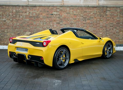 Ferrari 458 Speciale Aperta 9