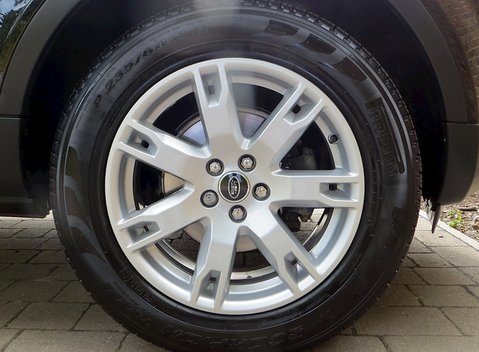 Land Rover Range Rover Evoque 2.2 SD4 Pure Coupe 9
