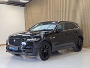 Jaguar F-Pace 2.0 F-PACE Portfolio AWD D Auto 4WD 5dr 9