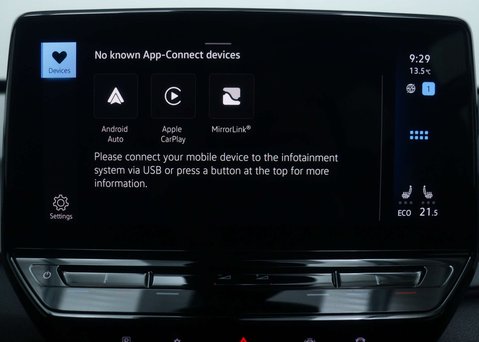 Volkswagen ID.3 Pro Performance 58kWh Family Hatchback 5dr Electric Auto (204 ps) 30