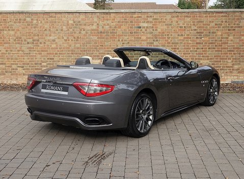 Maserati Grancabrio Sport 19