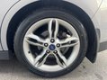 Ford C-Max 1.0T EcoBoost Titanium X Euro 5 (s/s) 5dr 21